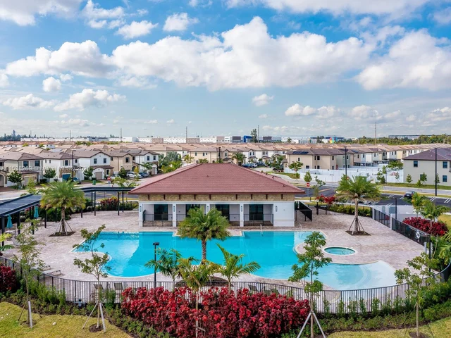 3358 W 112th St # 3358, Hialeah FL 33018