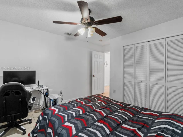 18826 NW 45th Ave # 0, Miami Gardens FL 33055