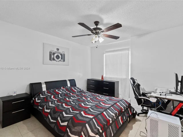 18826 NW 45th Ave # 0, Miami Gardens FL 33055