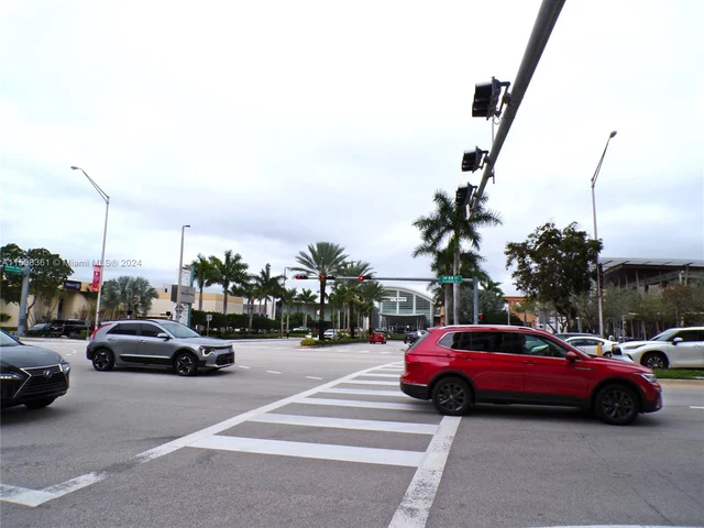 9055 SW 73rd Ct # 610, Miami FL 33156