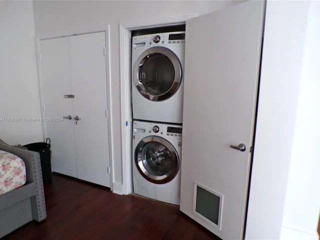 9055 SW 73rd Ct # 610, Miami FL 33156