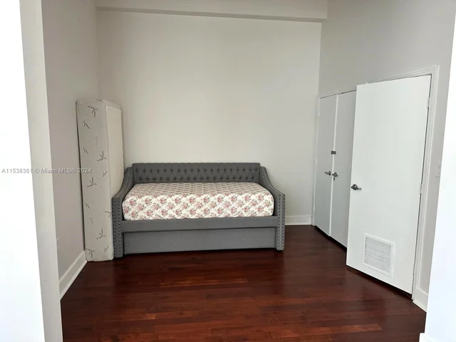 9055 SW 73rd Ct # 610, Miami FL 33156