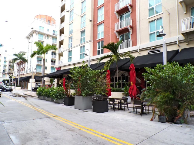 9055 SW 73rd Ct # 610, Miami FL 33156