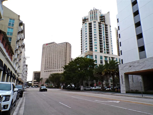 9055 SW 73rd Ct # 610, Miami FL 33156