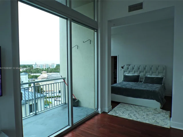 9055 SW 73rd Ct # 610, Miami FL 33156