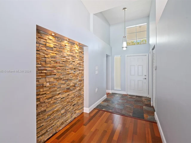 14390 SW 35th St, Miramar FL 33027