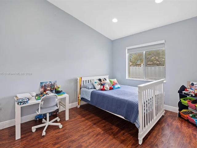 14390 SW 35th St, Miramar FL 33027