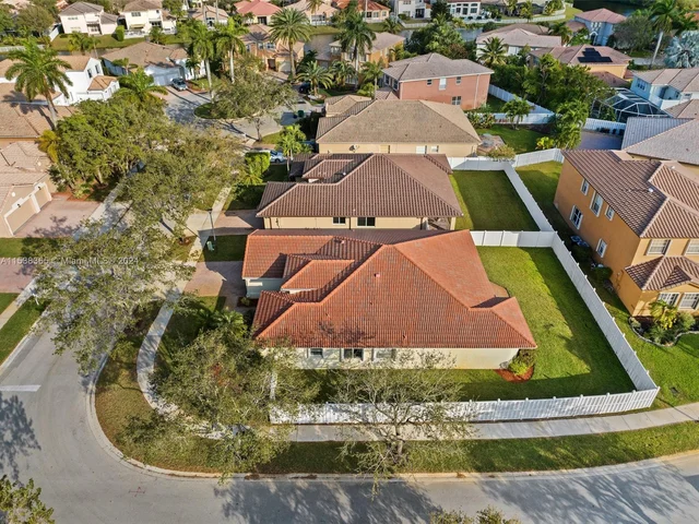 14390 SW 35th St, Miramar FL 33027