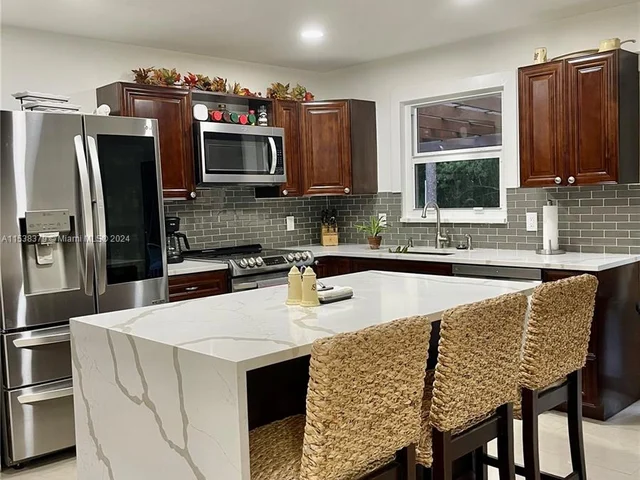 17180 N 64th Pl N # 0, Loxahatchee FL 33470