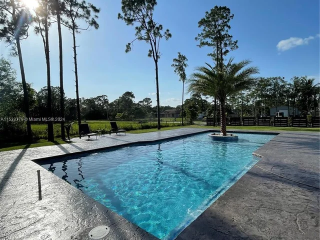 17180 N 64th Pl N # 0, Loxahatchee FL 33470