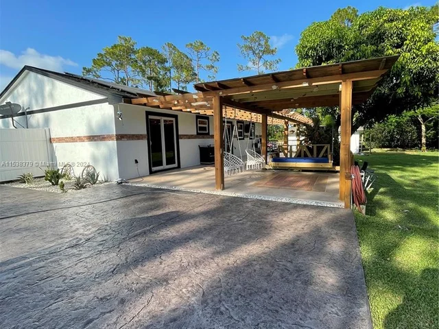 17180 N 64th Pl N # 0, Loxahatchee FL 33470