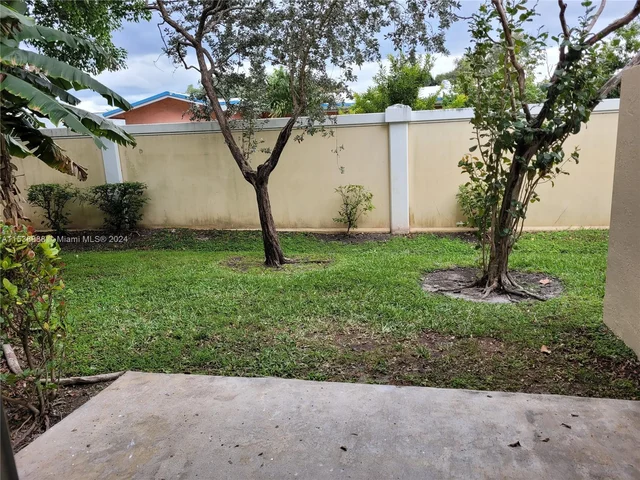 11338 NW 33rd St # 11338, Sunrise FL 33323