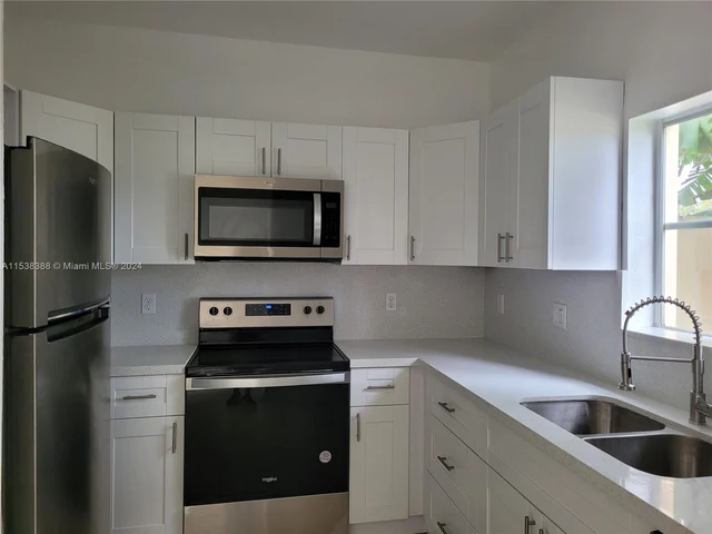 11338 NW 33rd St # 11338, Sunrise FL 33323