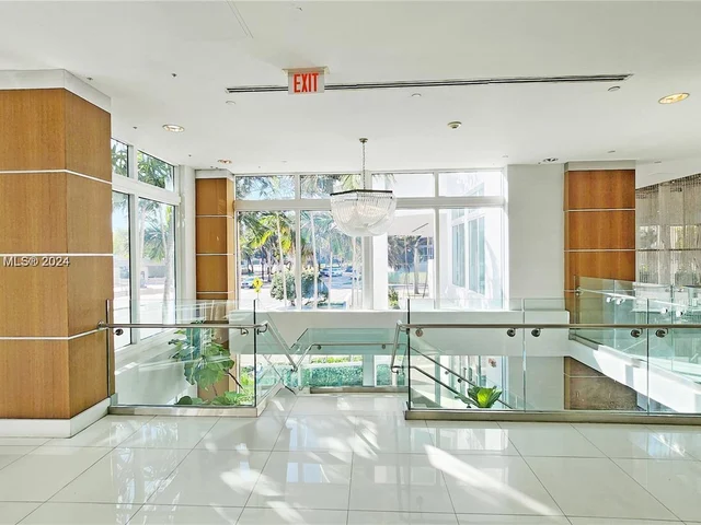 1800 N Bayshore # 4107, Miami FL 33132