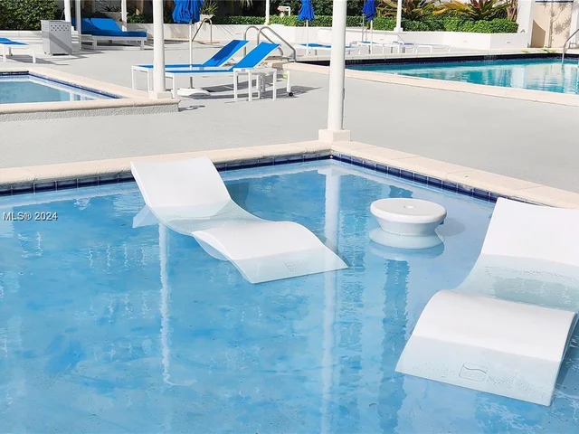 1800 N Bayshore # 4107, Miami FL 33132