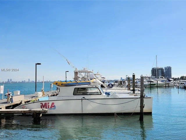 1800 N Bayshore # 4107, Miami FL 33132