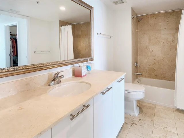 1800 N Bayshore # 4107, Miami FL 33132