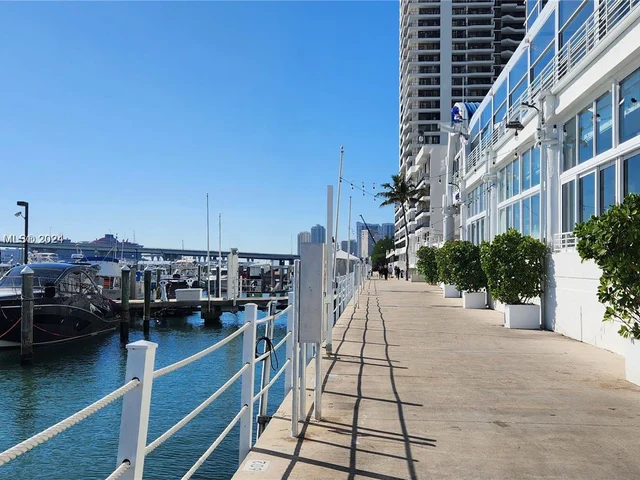 1800 N Bayshore # 4107, Miami FL 33132