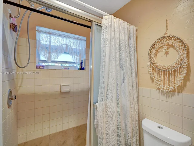 5160 SW 40th Ave # 8D, Dania Beach FL 33314