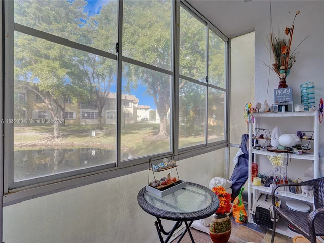 5160 SW 40th Ave # 8D, Dania Beach FL 33314
