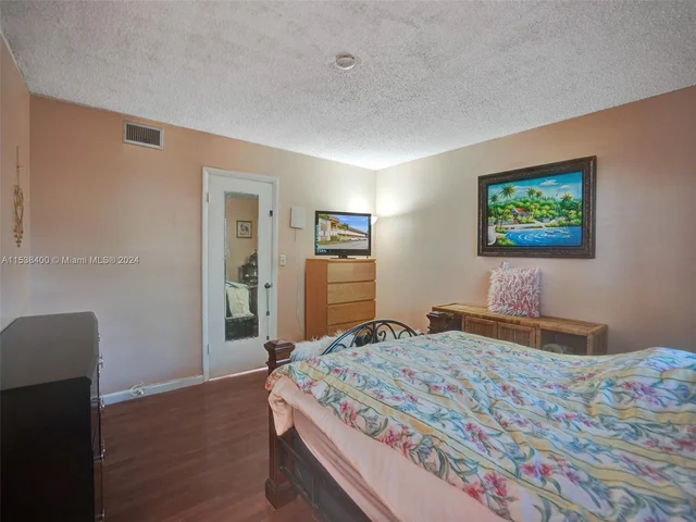 5160 SW 40th Ave # 8D, Dania Beach FL 33314