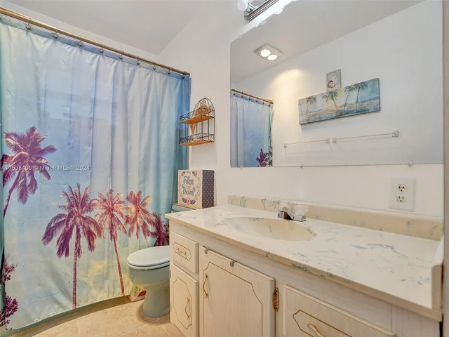 5160 SW 40th Ave # 8D, Dania Beach FL 33314