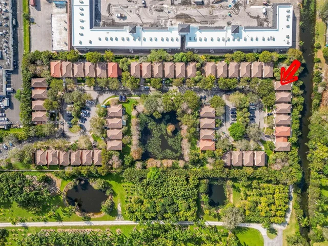 6657 Hidden Cove Dr # 7, Davie FL 33314