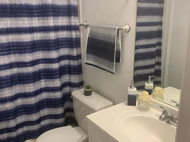 14903 SW 80th St # 209, Miami FL 33193