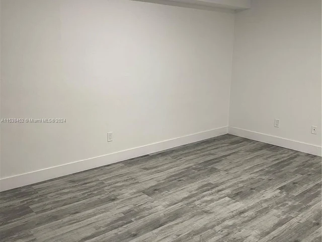 1220 NW 180th Ter, Miami Gardens FL 33169