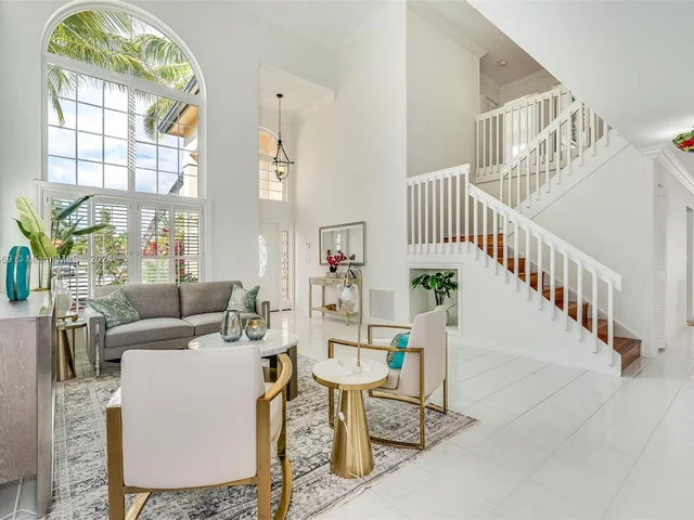 17844 NW 15th Ct, Pembroke Pines FL 33029