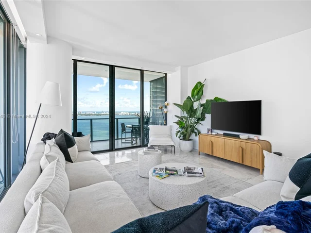 480 NE 31 Street # 3907, Miami FL 33137