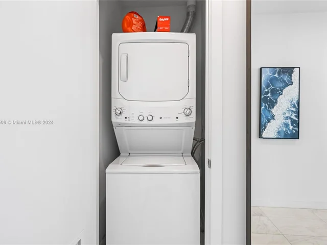 480 NE 31 Street # 3907, Miami FL 33137