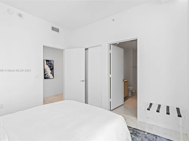 480 NE 31 Street # 3907, Miami FL 33137