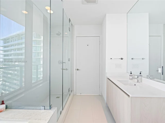 480 NE 31 Street # 3907, Miami FL 33137