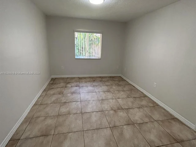 9440 SW 169th St, Palmetto Bay FL 33157