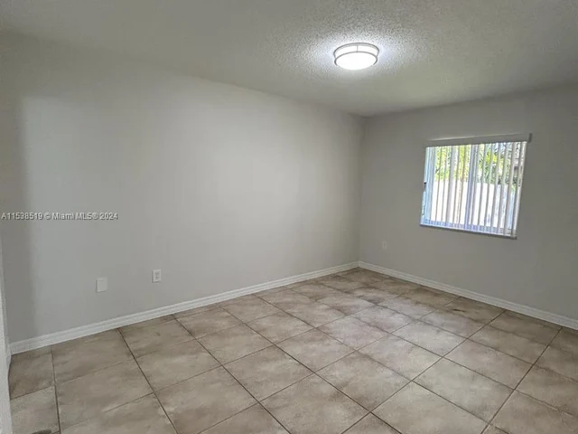 9440 SW 169th St, Palmetto Bay FL 33157