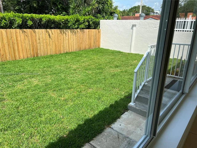 110 SW 30th Rd, Miami FL 33129