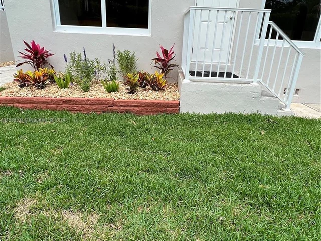 110 SW 30th Rd, Miami FL 33129