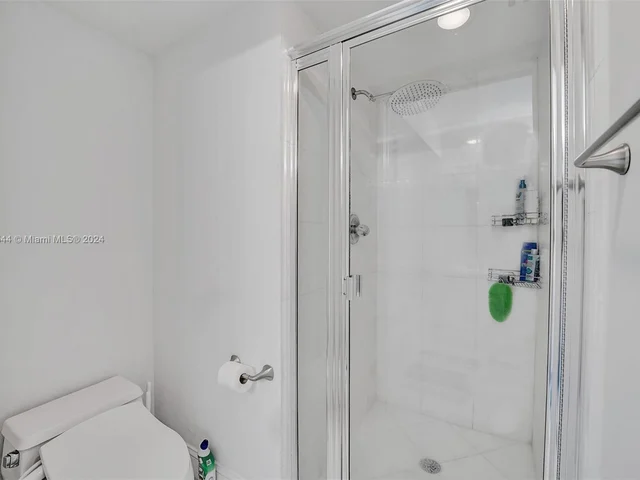 3530 Mystic Pointe Dr # 2002, Aventura FL 33180