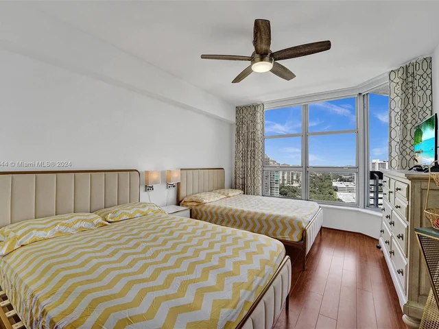 3530 Mystic Pointe Dr # 2002, Aventura FL 33180