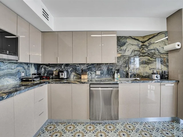 3530 Mystic Pointe Dr # 2002, Aventura FL 33180