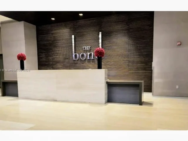 1080 Brickell Ave # 2507, Miami FL 33131