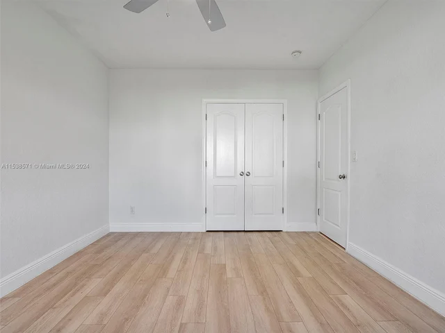 1075 101st St # 4, Bay Harbor Islands FL 33154