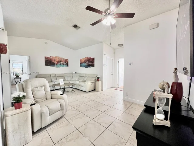 3250 NW 106th Ave, Sunrise FL 33351