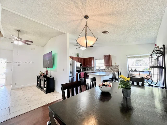 3250 NW 106th Ave, Sunrise FL 33351