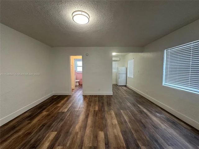 1821 Thomas St # 6, Hollywood FL 33020