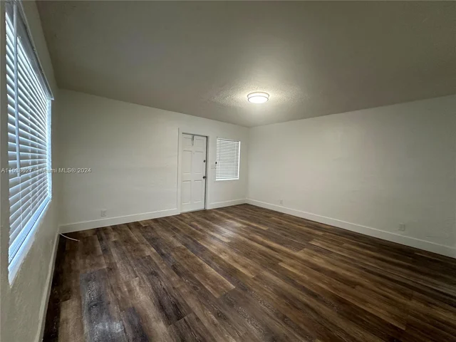 1821 Thomas St # 6, Hollywood FL 33020