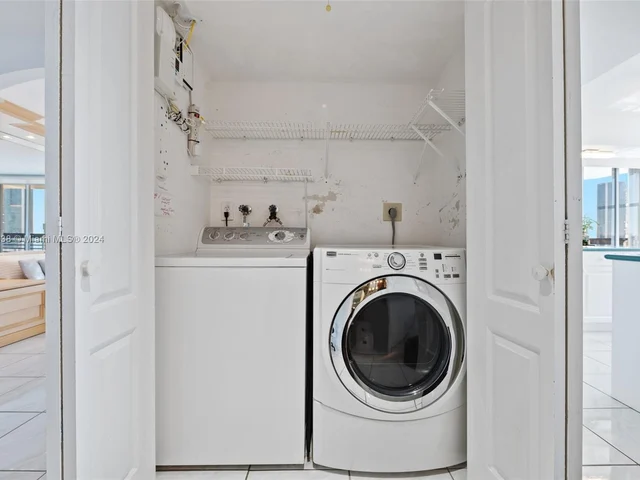 19195 NE 36th Ct # 2910, Aventura FL 33180