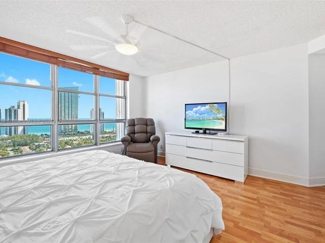 19195 NE 36th Ct # 2910, Aventura FL 33180