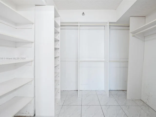 19195 NE 36th Ct # 2910, Aventura FL 33180